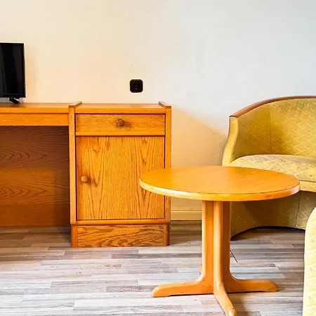 Hotel Cozy Ground Floor Retreat In Marx - 33-1