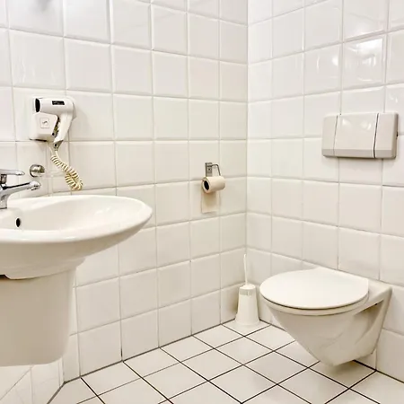 Cozy Ground Floor Retreat In Marx - 33-1 * Friedeburg (Lower Saxony)