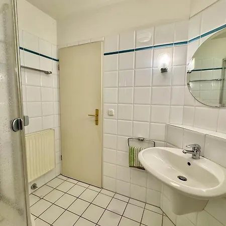 Cozy Ground Floor Retreat In Marx - 33-1 Friedeburg (Lower Saxony)