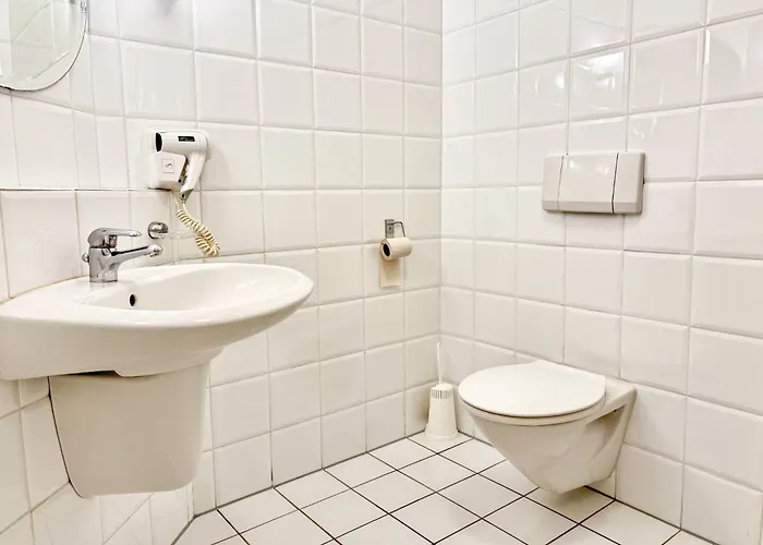 Cozy Ground Floor Retreat In Marx - 33-1 * Friedeburg (Lower Saxony)